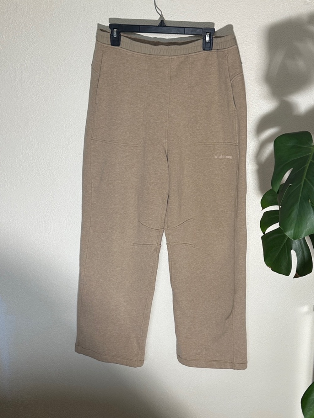 Lululemon Athletica Loungeful Classic-Fit High-Rise Sweatpants Heathered Nutmeg